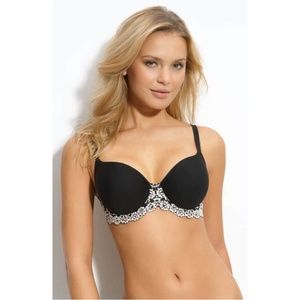 WACOAL Embrace Lace Tshirt Bra 30DDD - NWT